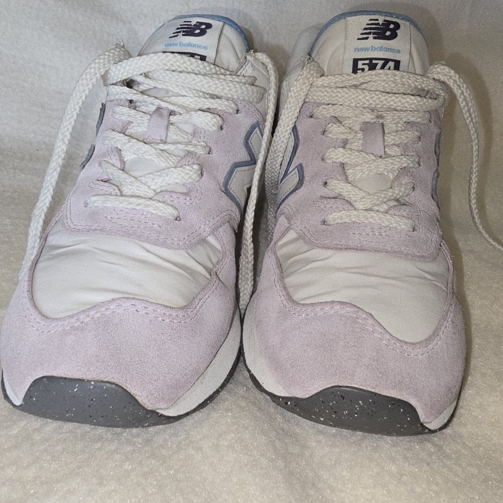 New Balance Sneakers - Picture 3 of 9